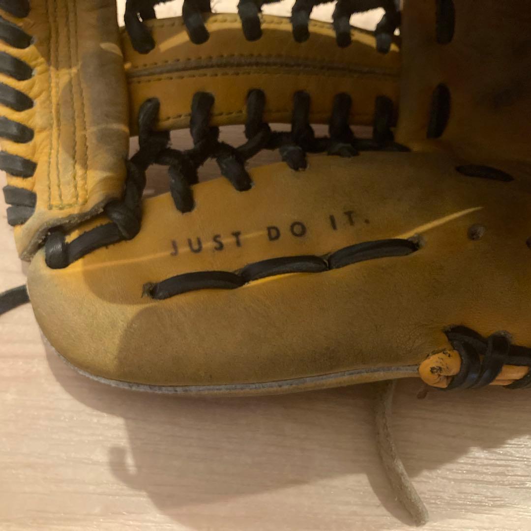 Nike 軟式グローブ