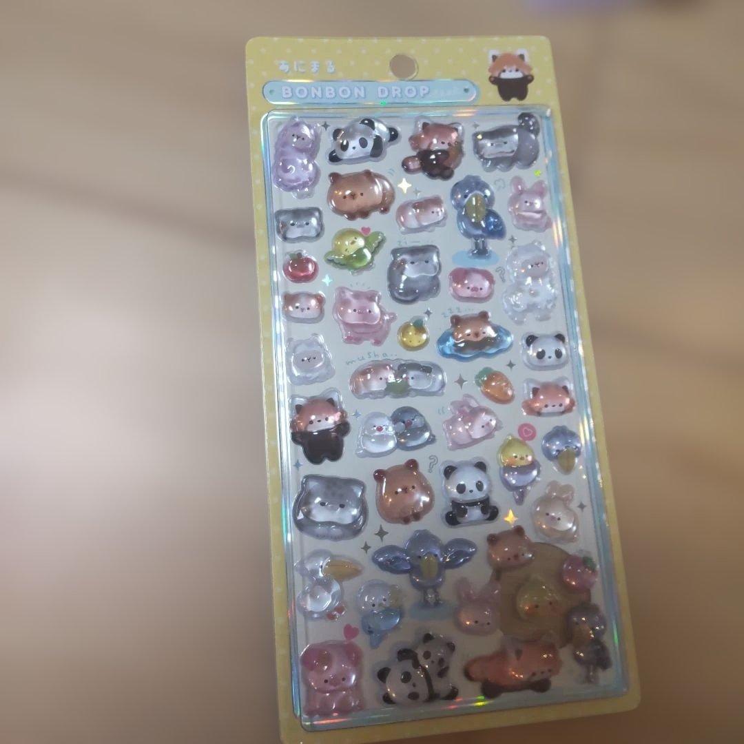 クーリア　ボンボンドロップシール 　 4つ