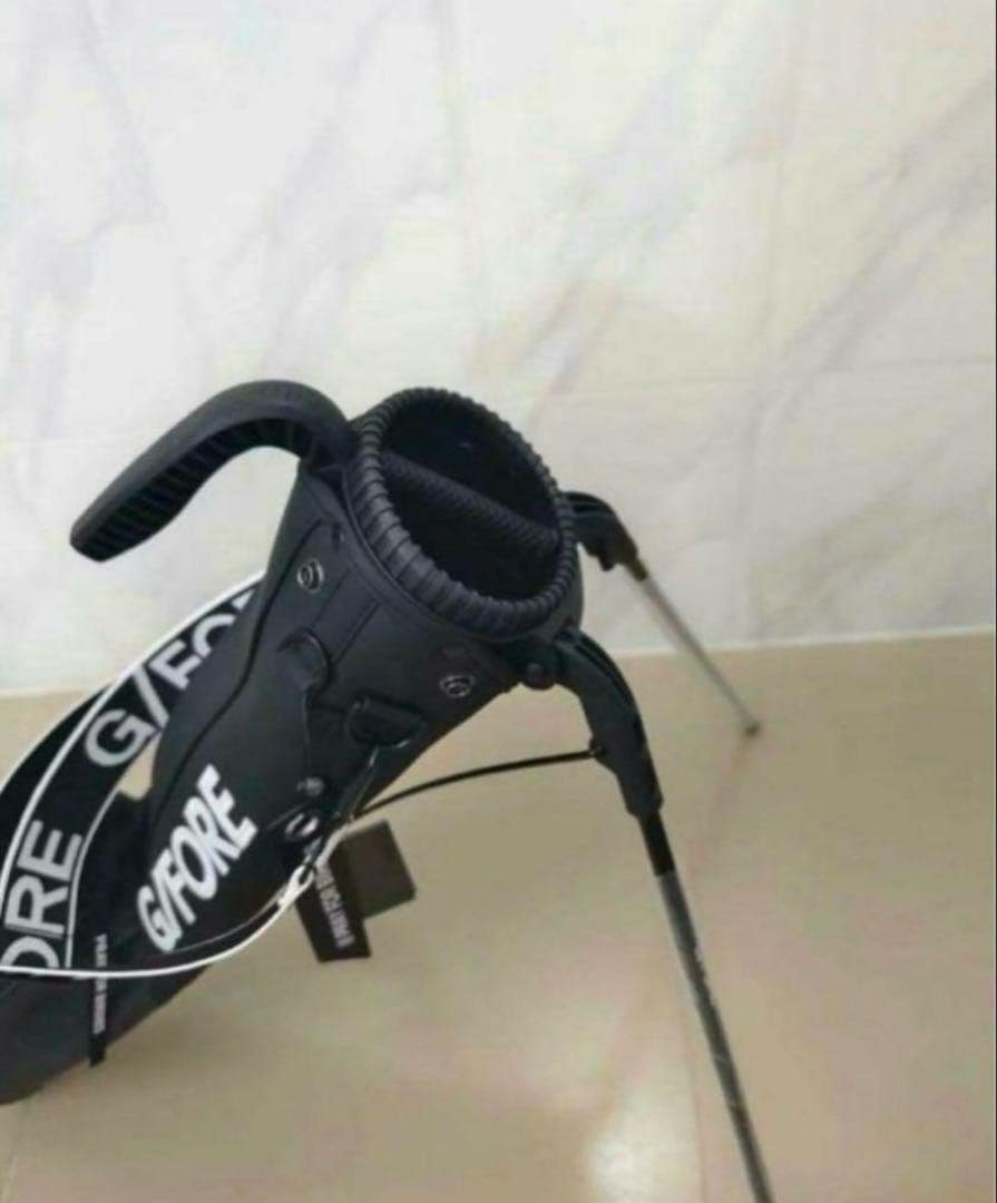 新品ジーフォアG/FOREゴルフラウンドバッグ セルフスタンドバッグ 黒