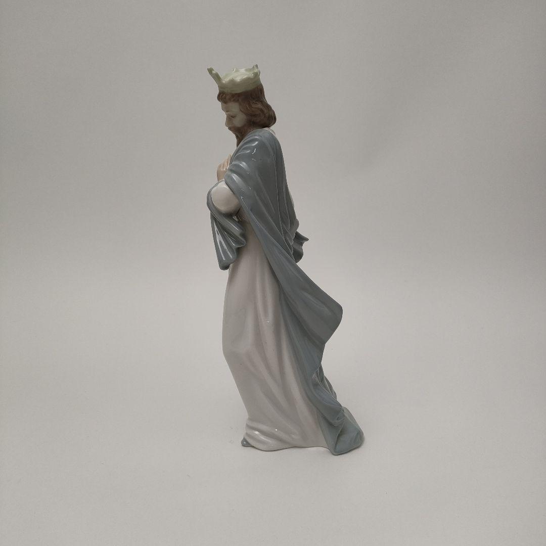 リヤドロ Nao by Lladro King Gaspar with Cup