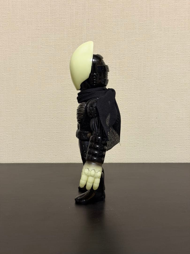 真頭玩具　REALHEAD　エイリマン　蓄光　リアルヘッド