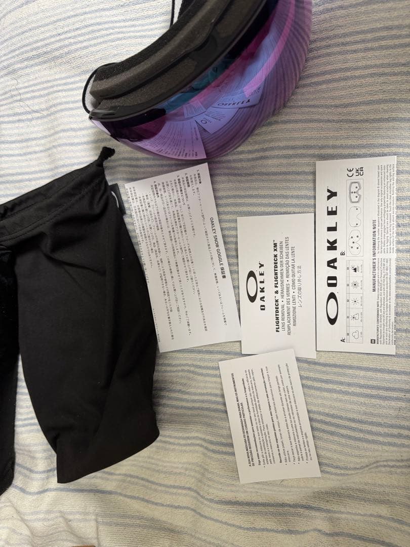 o*i様 OAKLEY ゴーグル パープルレンズ 収納ケース付き