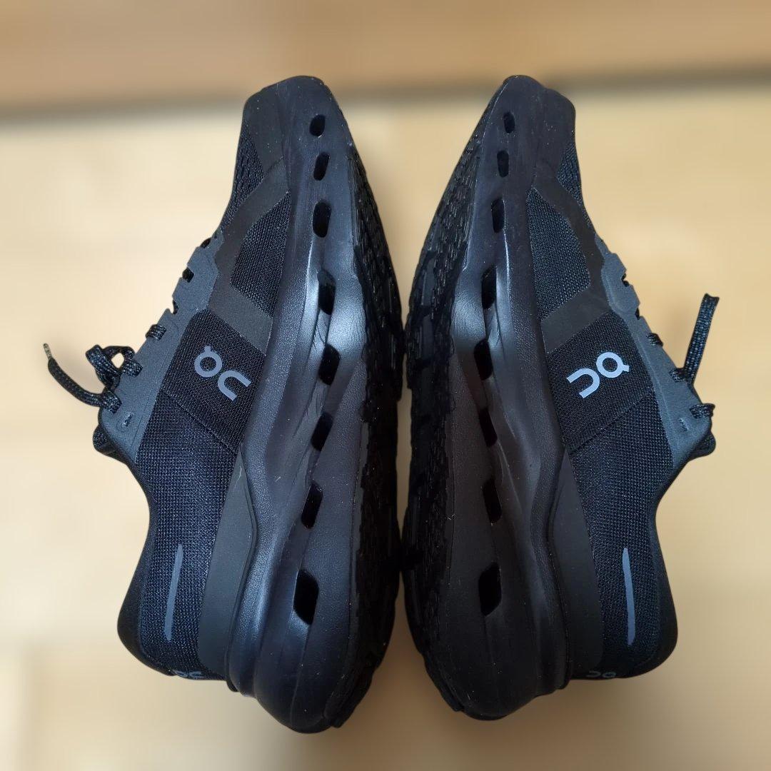 【美品・正規品】On/Cloudrunner3 Black