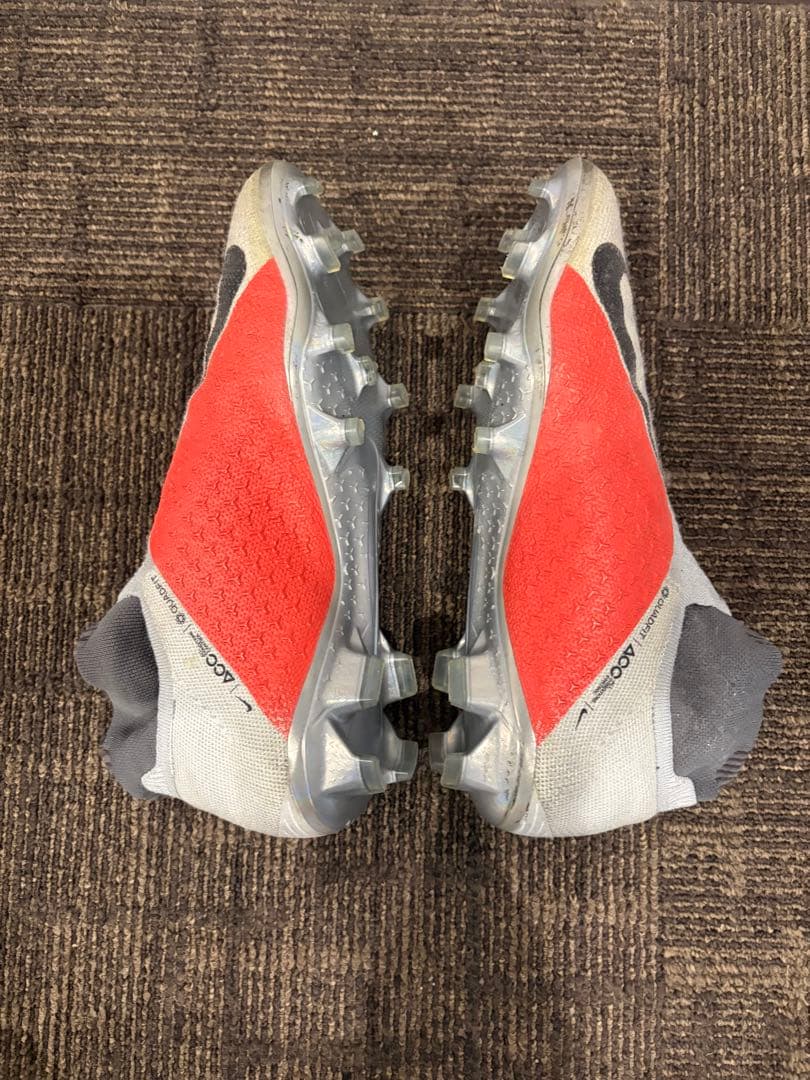 Nike Mercurial スパイク グレー/オレンジ