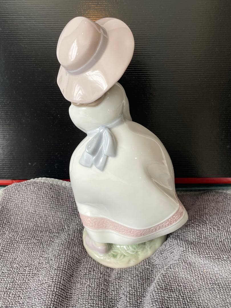 LLADRO リヤドロ 6876 『 春の輝き』