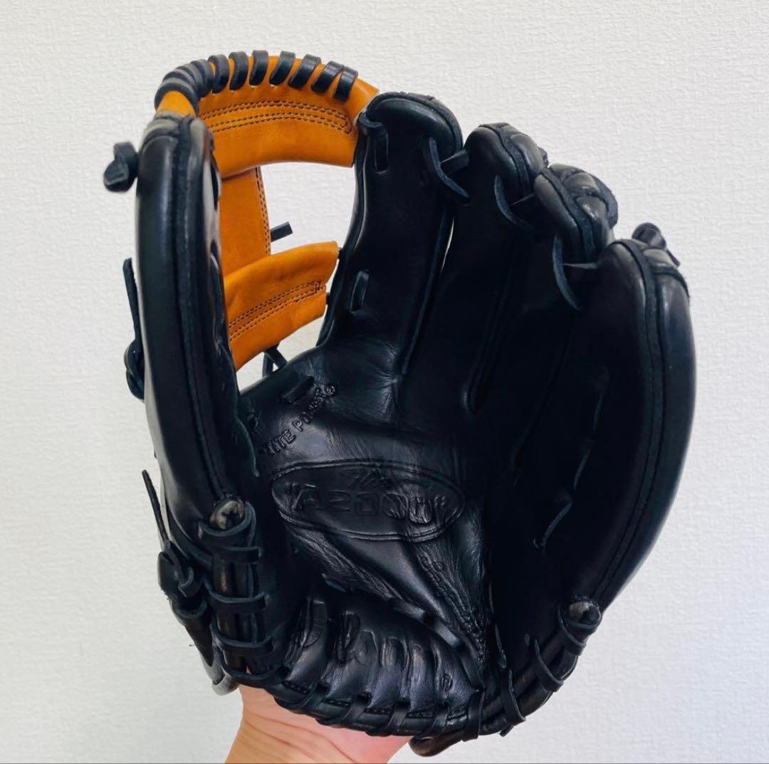 【極美品】Wilsonウィルソン A2000 硬式 内野手グローブ 右投用