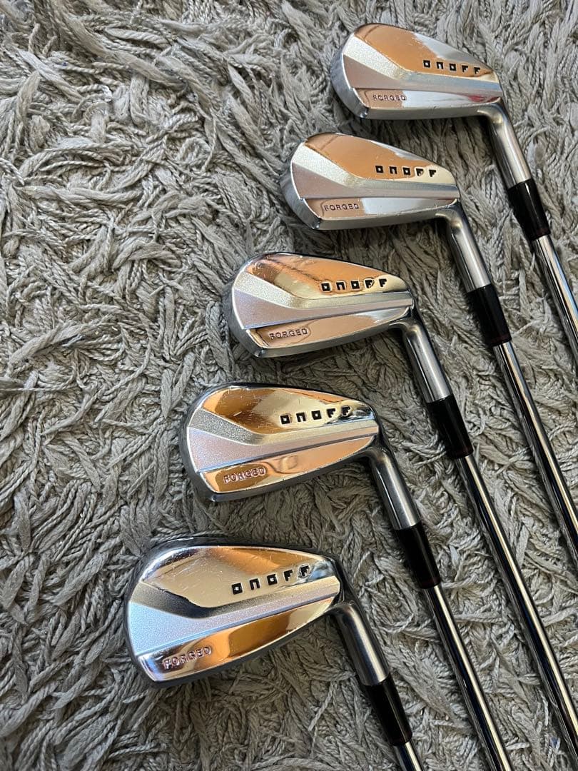 ONOFF KURO FORGED アイアン5本セット6-P 2020モデル