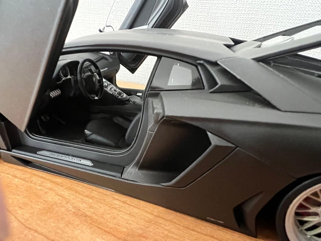 Lamborghini Aventador LP700-4 カスタム1/18