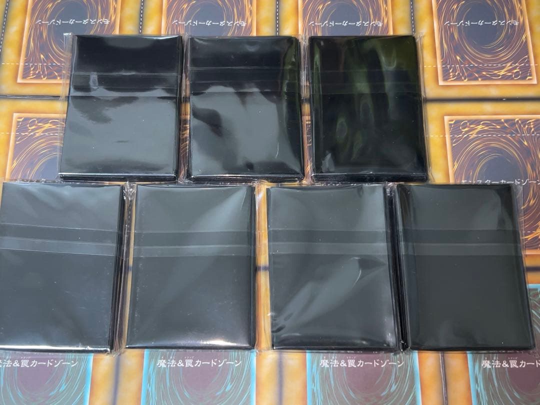 遊戯王　新品・未開封　デュエルロワイヤル　スリーブ　7色セット