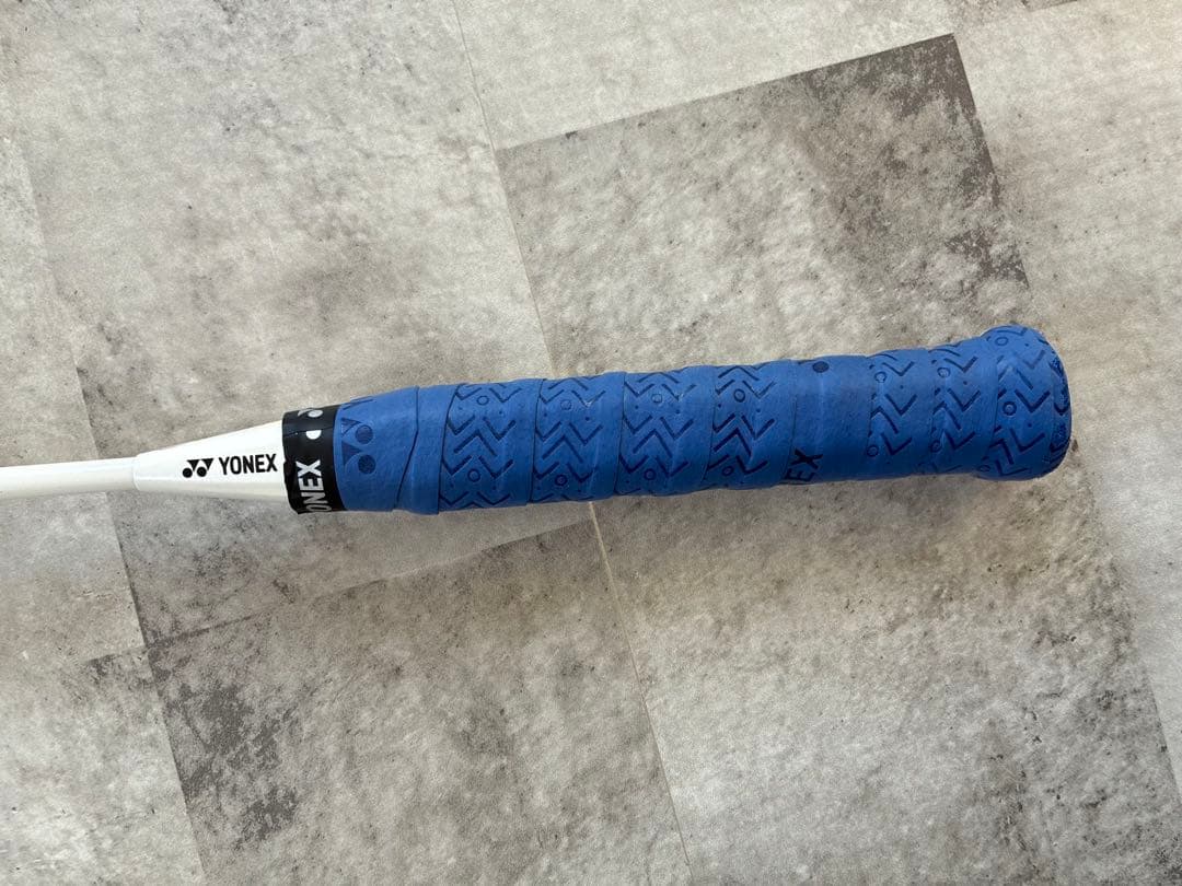 YONEX ASTROX33 アストロクス33 バドミントンラケット　5UG5