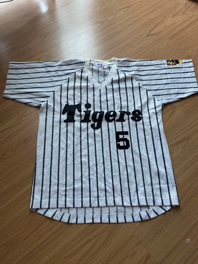 阪神タイガース　新庄　刺繍ユニフォームホームユニフォーム