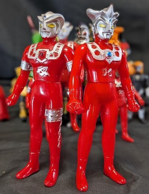 ウルトラマンレオ＆登場怪獣・宇宙人（バンダイ）ソフビフィギュア11体セット＋７