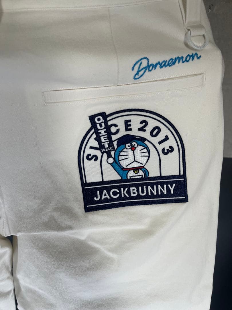 【未使用】JACKBUNNY ホワイトパンツ ドラエモン2WAYストレッチ