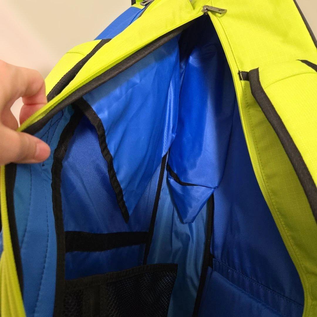 新品同様 YONEX ラケットバッグ バドミントン