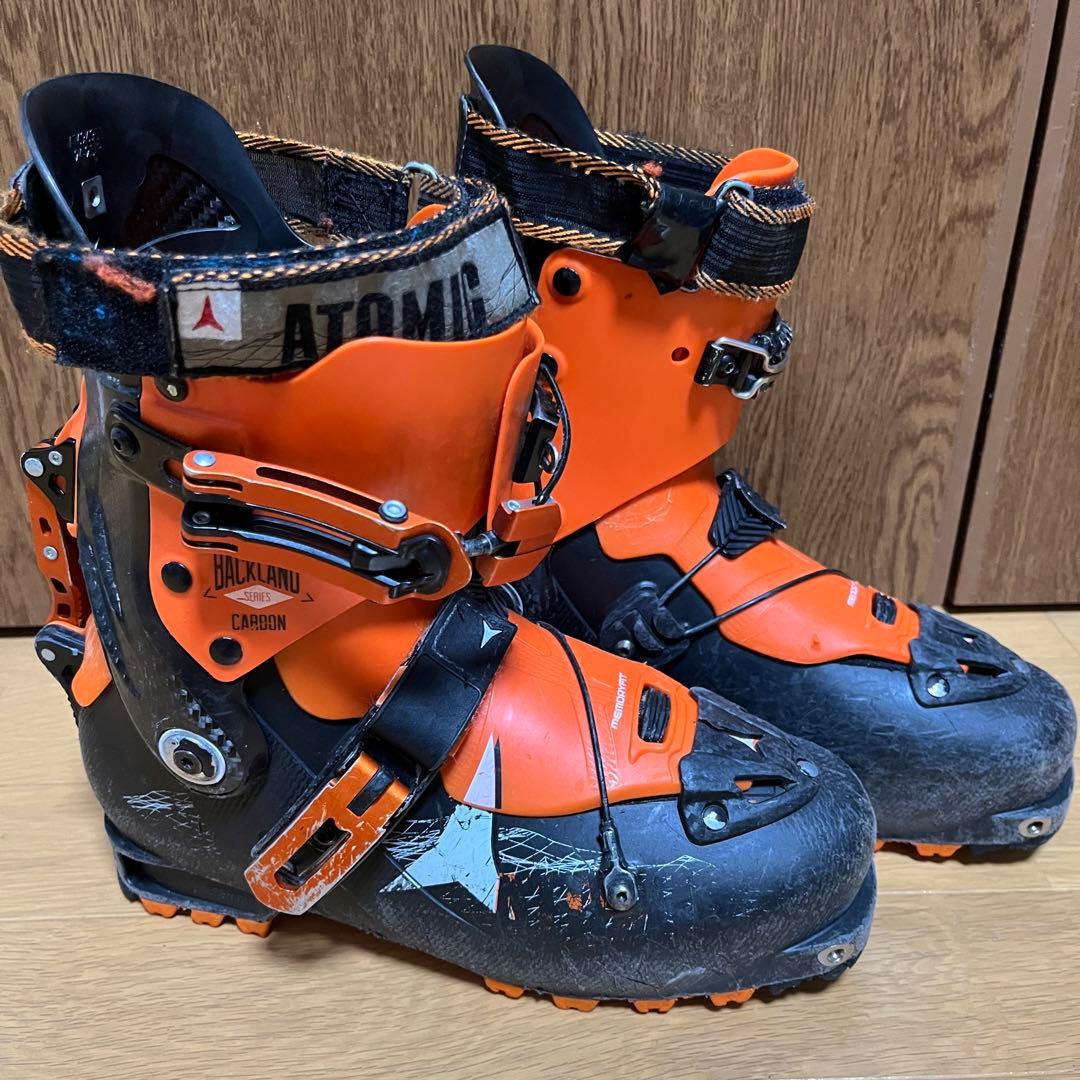 ATOMICアトミックBACKLAND CARBON 25.0-25.5cm