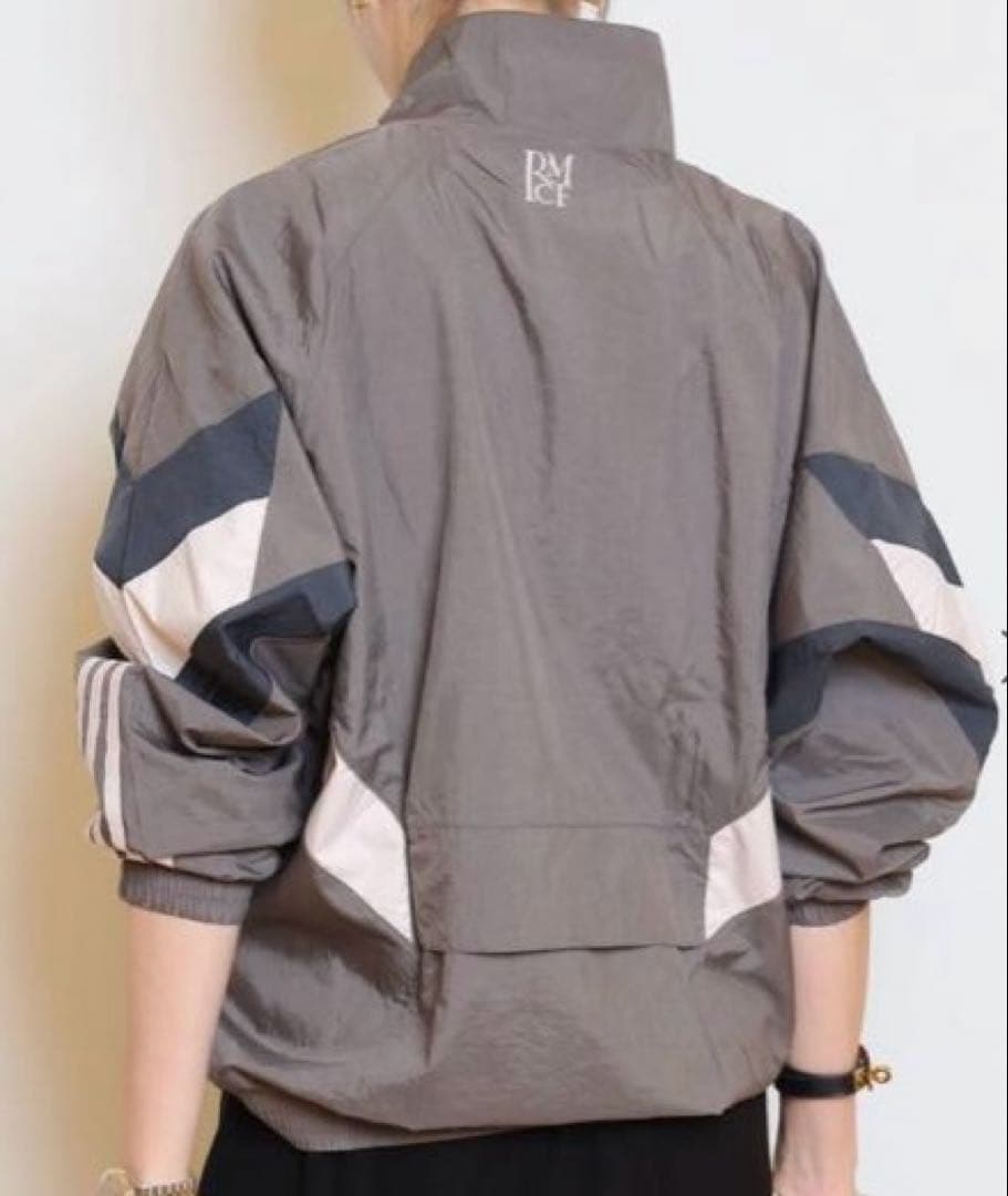 adidas レアル・マドリード　トラックジャケット