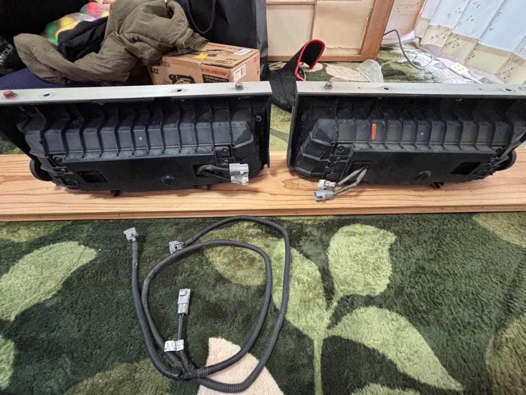 クオン　LEDテール　シーケンシャルなし　左右セット