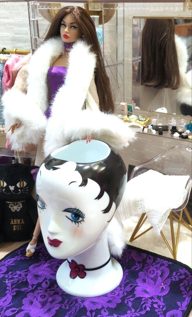 【ANNA　SUI】新品未使用✦アナスイドールヘッドLULUフェイス型インテリア