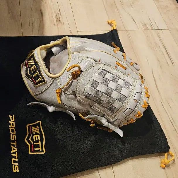 ZETT PROSTATUS 軟式　内野用グローブ