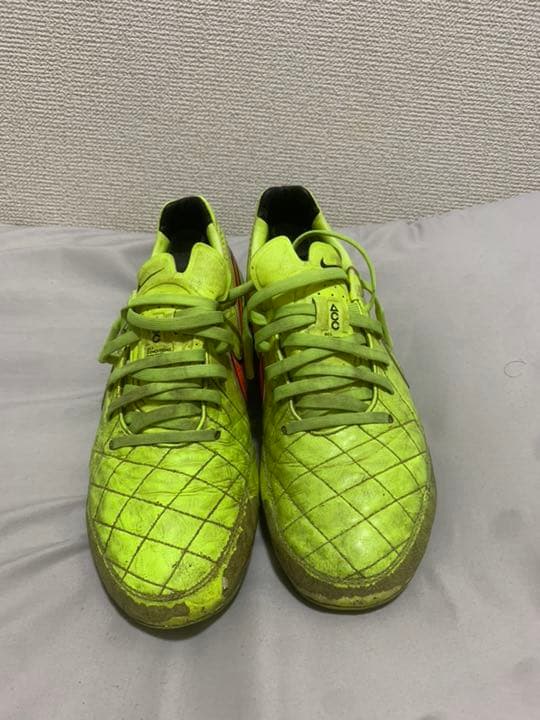 サッカー スパイク