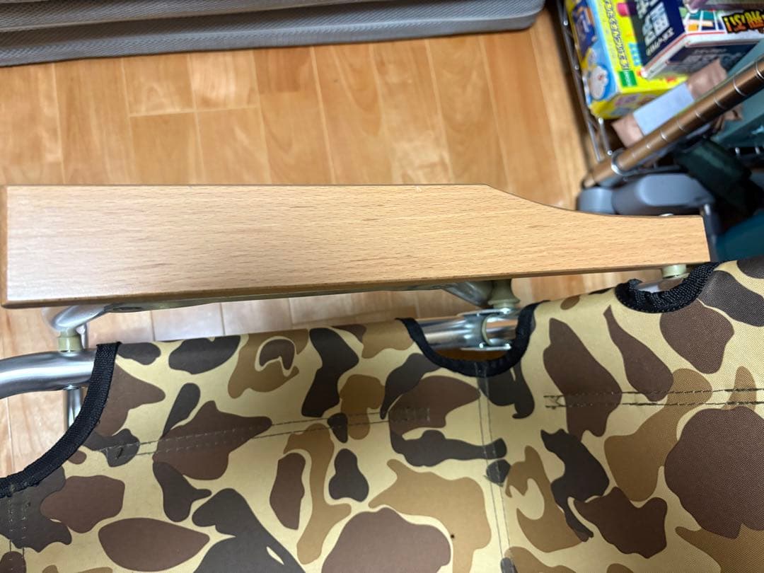 【希少】廃盤品 CAPTAIN STAG アルミ背付ベンチ　ダックカモ