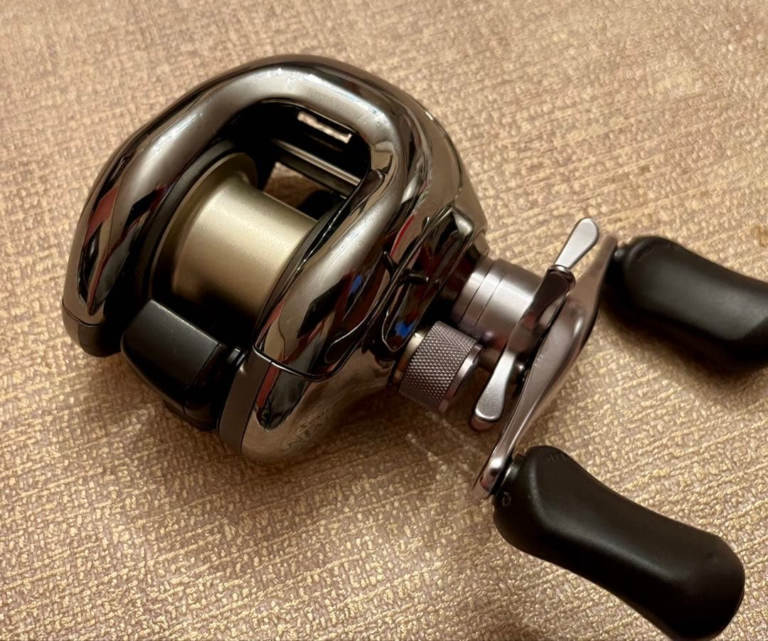 美品！　シマノの名機中の名機初代アンタレス　ベイトキャスティングリール