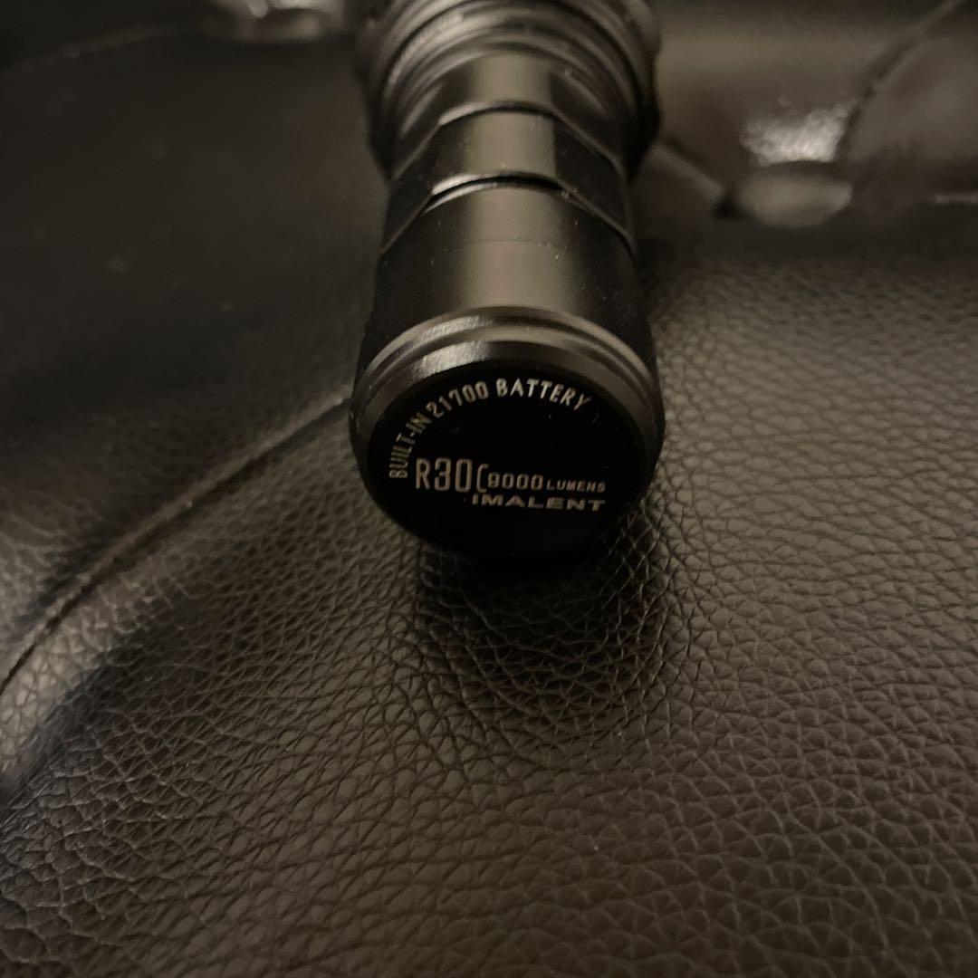 imalent r30c 9000 lumens flashlight 懐中電灯