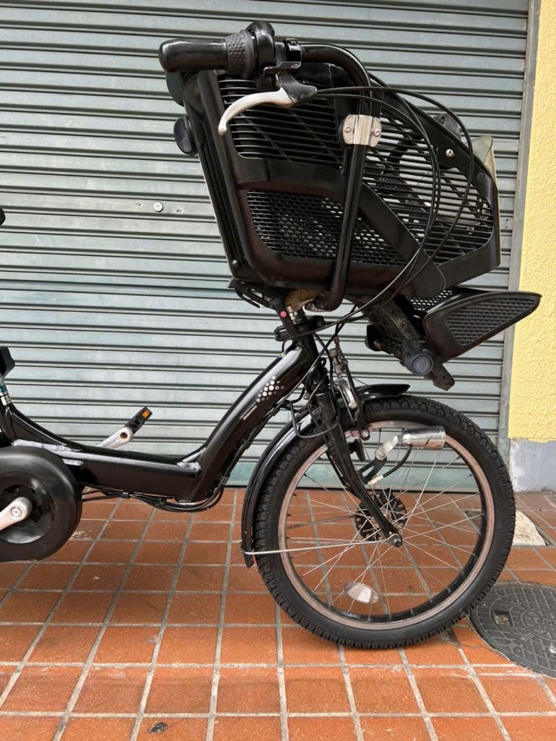 関西限定 子供乗せ電動アシスト自転車ブリヂストン 前のチャイルドシート付き