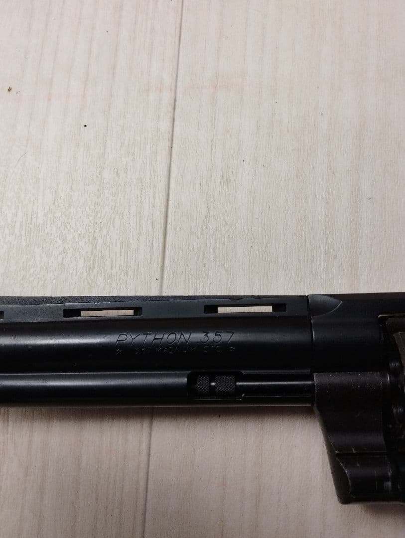 タナカ　Colt Python 357 Magnum コルトパイソン