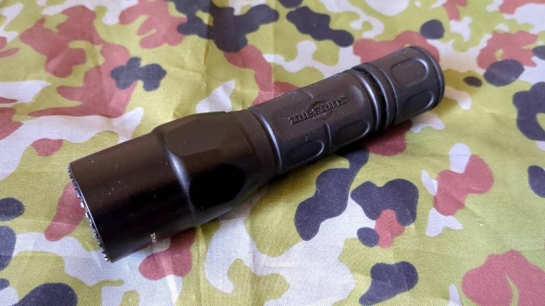 SUREFIRE G2X タクティカル BK 中古品 懐中電灯