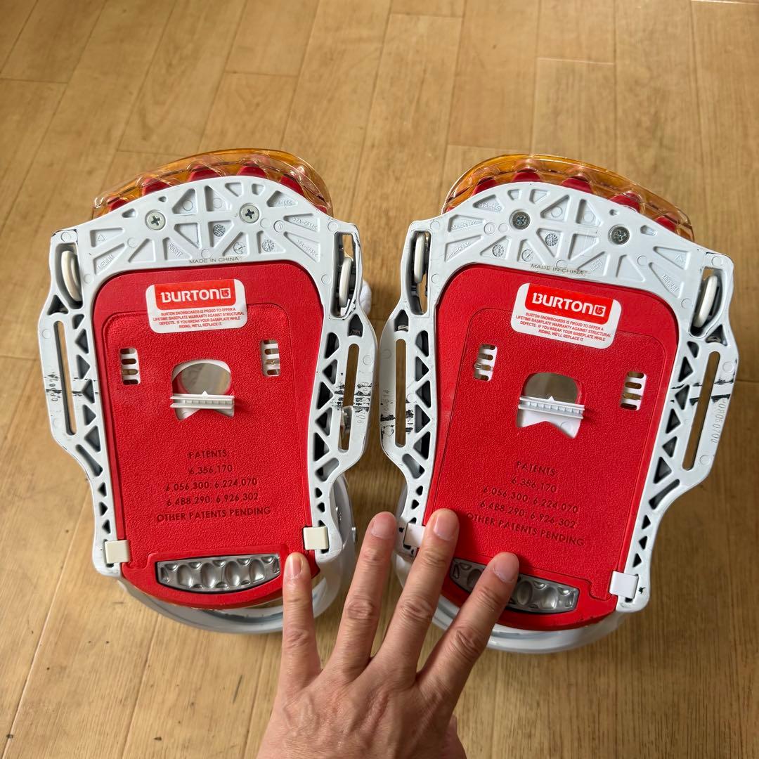 良品！ BURTON バートン CO2 EST Mサイズ ICS M5 タイプ