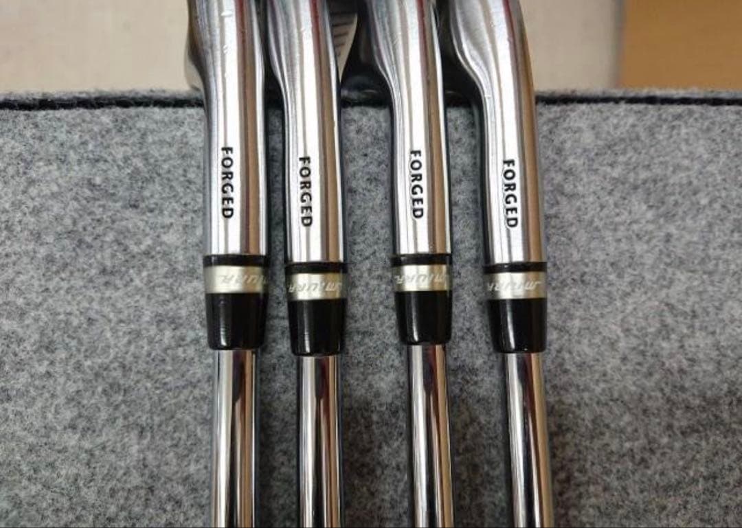 三浦技研 ミウラ CB-301 #7-PW 4本セット DG 105 S200