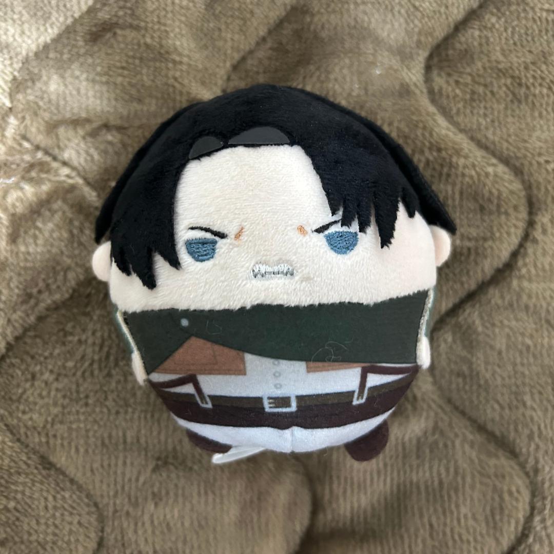 進撃の巨人 リヴァイ＋エルヴィン ふわコロりん