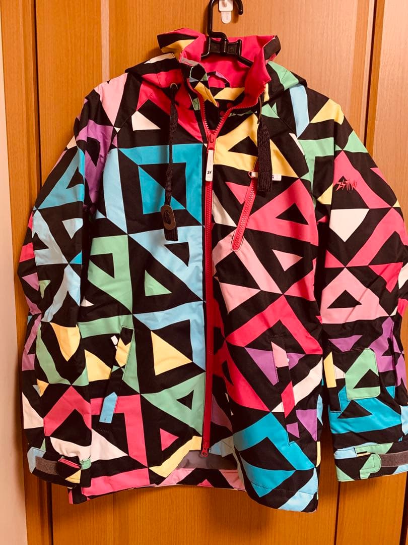 【ほぼ新品】カラフル スノーボードウェアセット 女性用