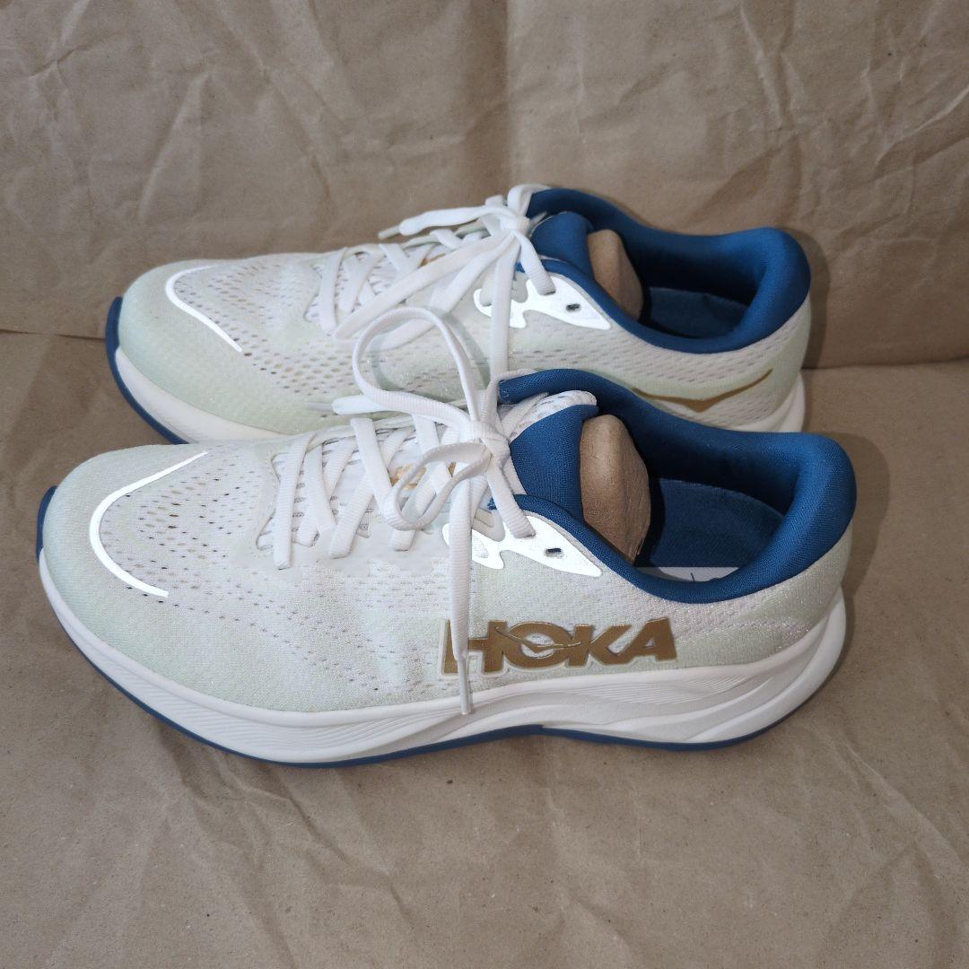 HOKA　RINKON4