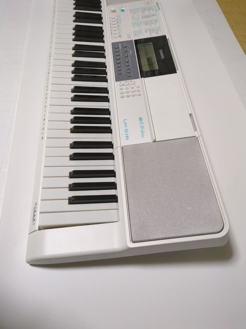 CASIO LK-516 61鍵　光ナビゲーションキーボード