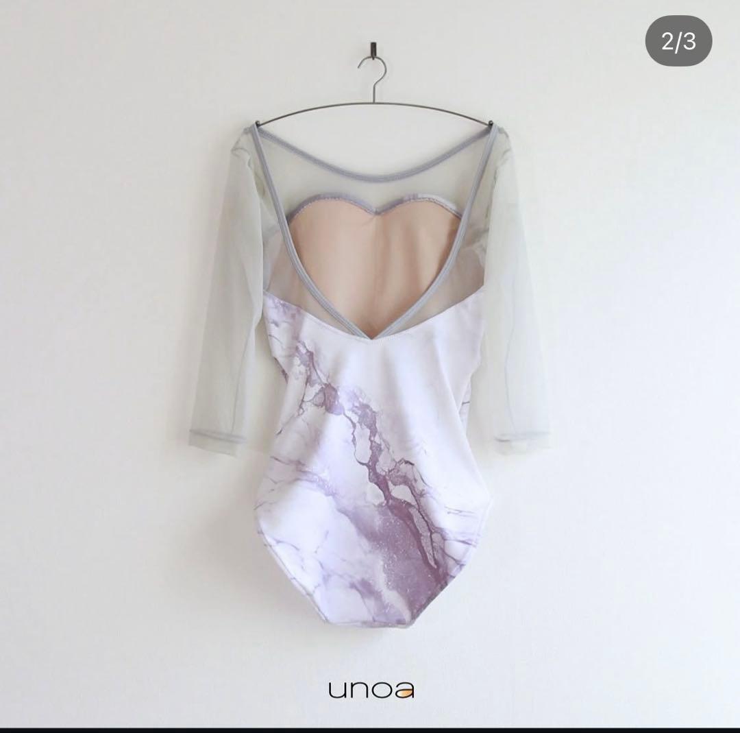 美品unoa レオタード