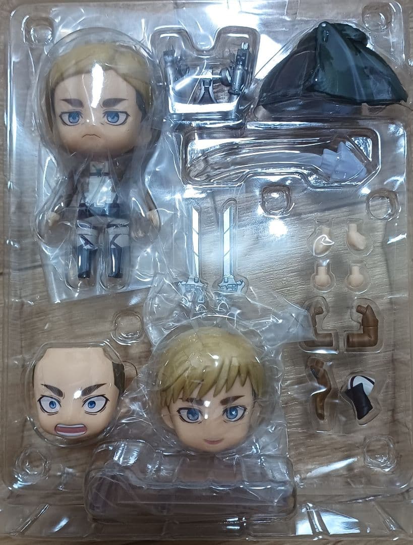 エルヴィン・スミス ねんどろいど 進撃の巨人 775