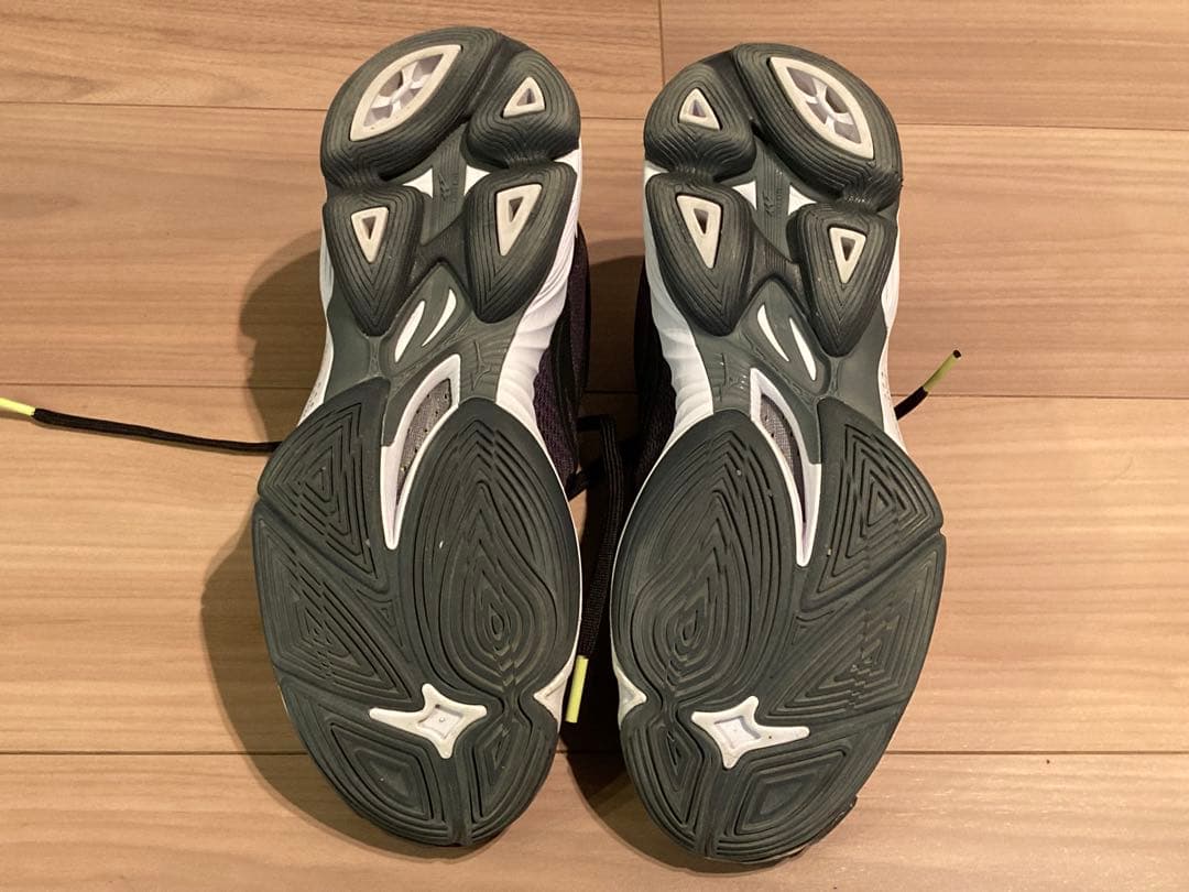 Mizuno バレーボールシューズ ブラック/ホワイト