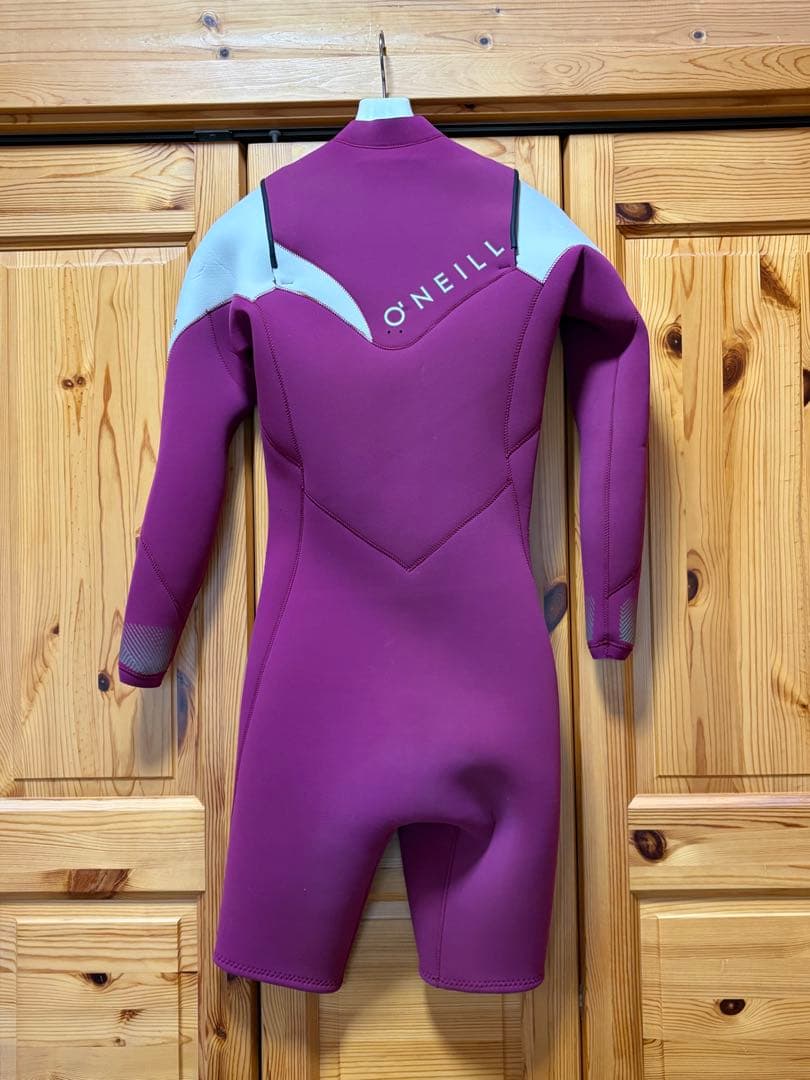 O'Neill オニール　ロングスリーブ　長袖ショートスーツ