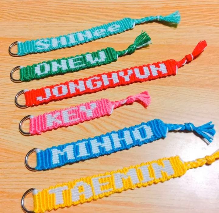 オーダー承ります。ミサンガキーホルダー