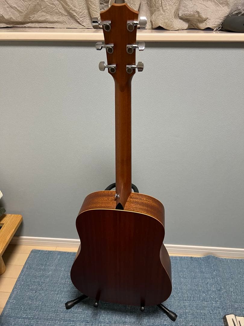 Taylor guitar Academy10 バッグ・チューナ・教科書・ピック