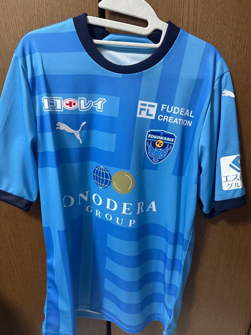横浜FC 井上潮音　ユニフォーム 直筆サイン入り