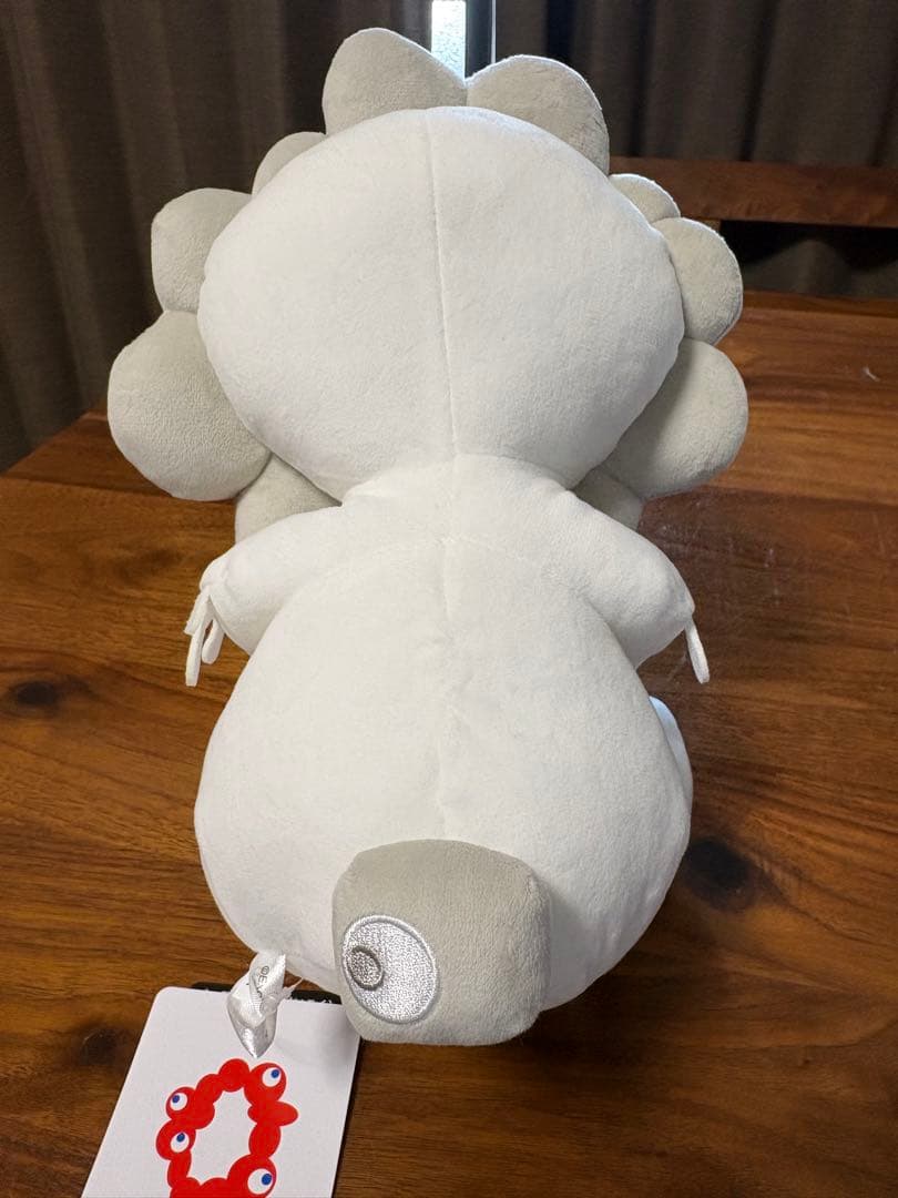ミャクミャク　お手玉風ぬいぐるみ　Ｍサイズ　白