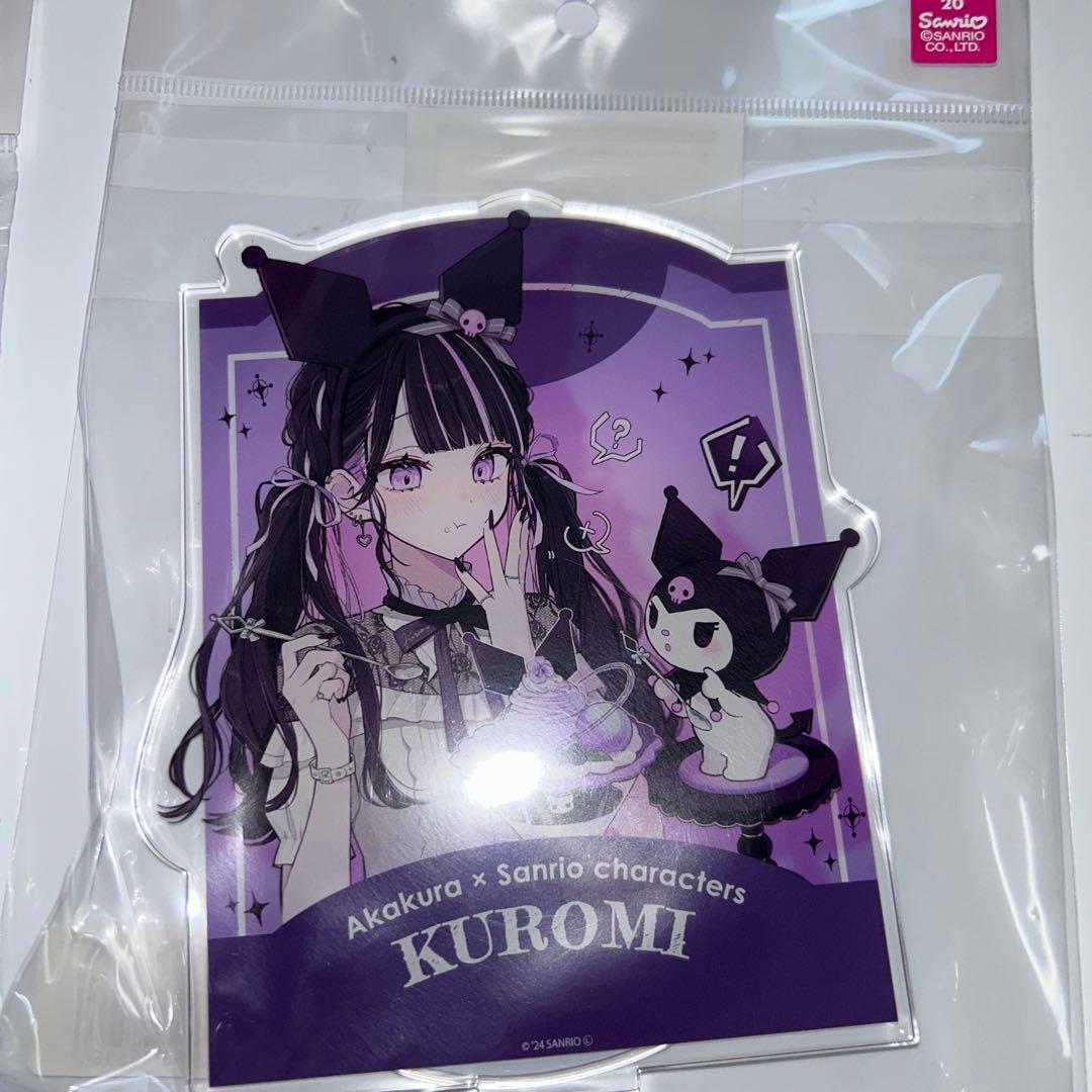 【新品未開封】赤倉×サンリオ 缶バッジ7箱＆アクスタ3個＆特典ポスカ13枚セット
