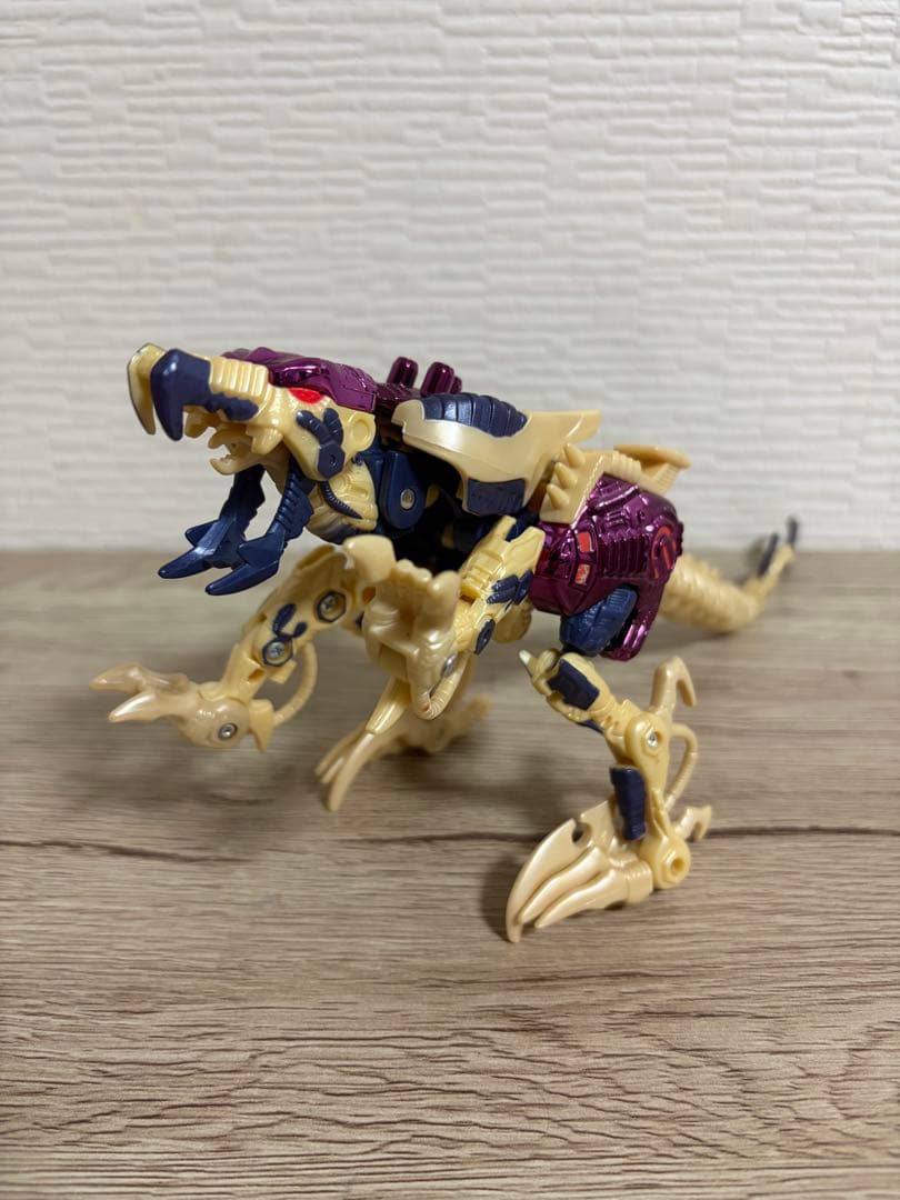 超生命体トランスフォーマー　ビーストウォーズ メタルス　メタルスダイノボット