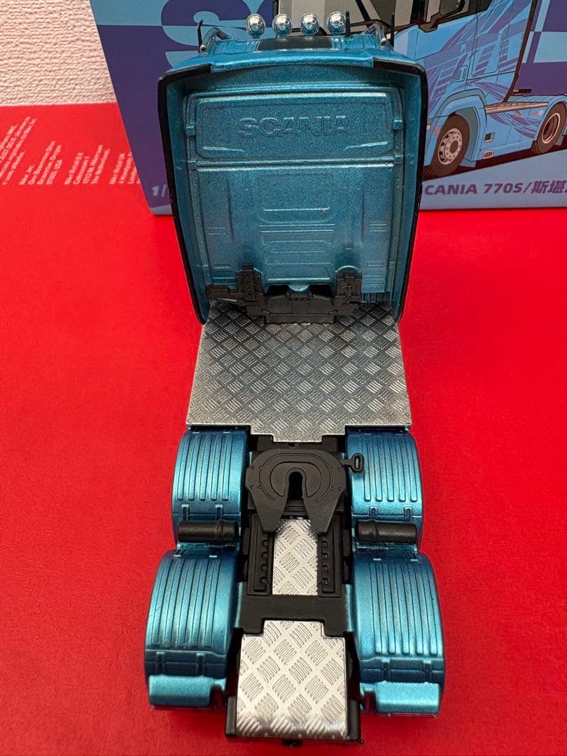 合金スカニア 770S ミニカー 1/64 （2デフ　ダブル引きタイプ）