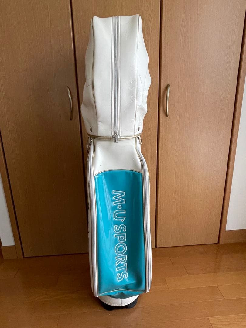 M・U SPORTS レディース　キャディバッグ（ベルトのおまけ付）