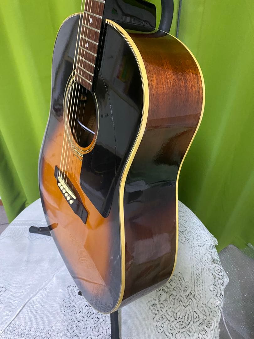 気分はジョンレノン！by Gibson エピフォンAJ15 エレアコ　音出し良好