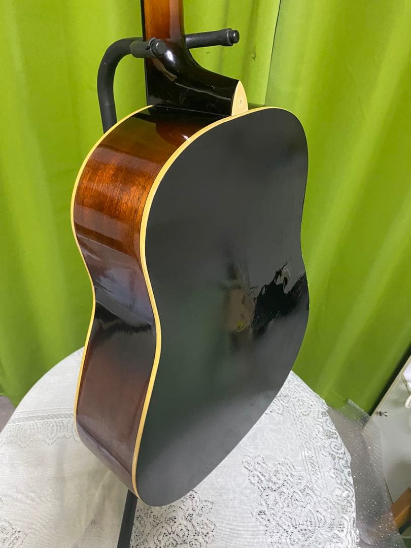 気分はジョンレノン！by Gibson エピフォンAJ15 エレアコ　音出し良好
